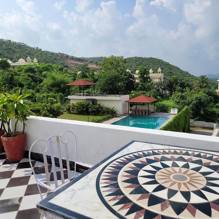 Aura Gold Resort Udaipur Eksteriør bilde
