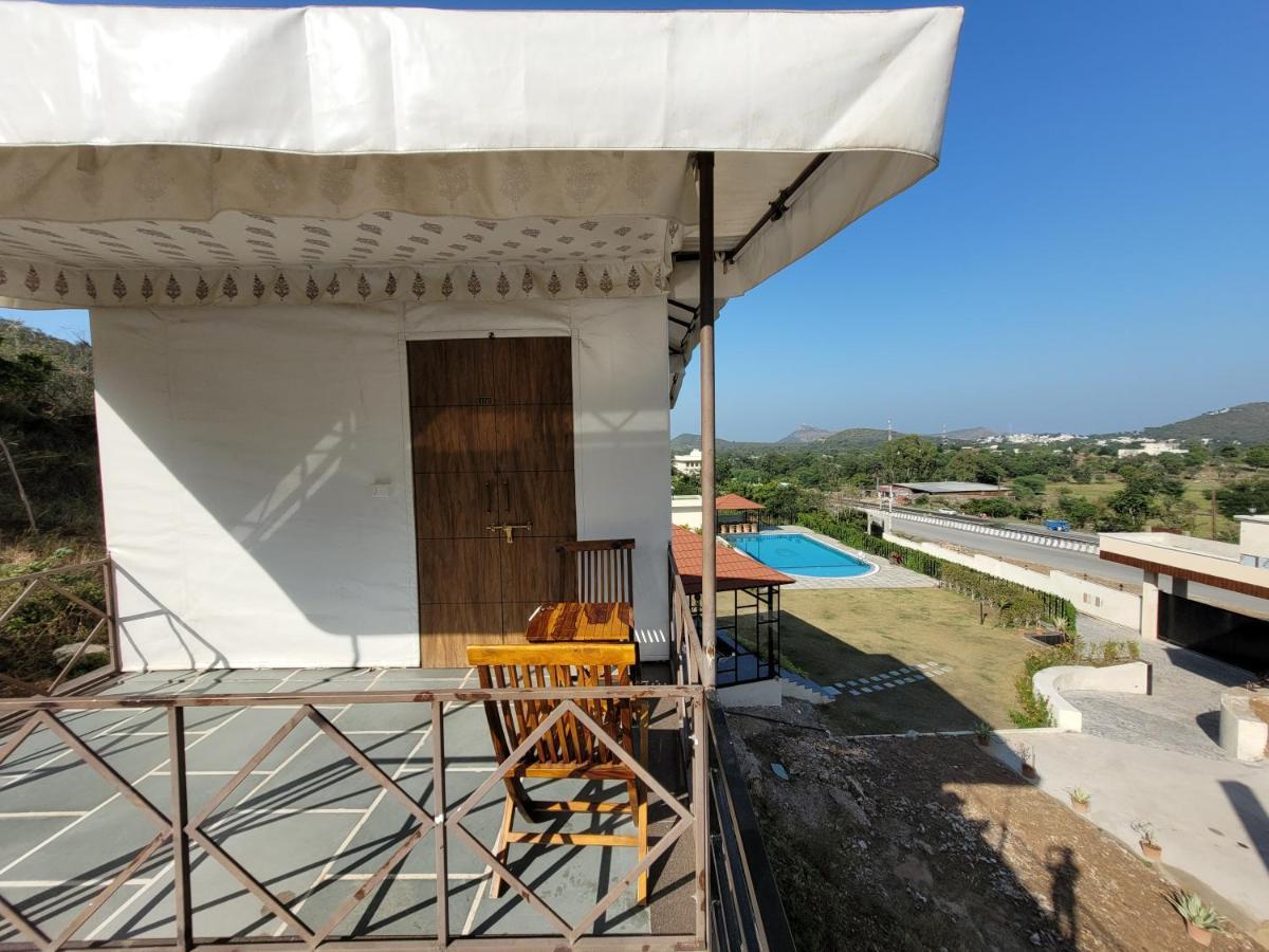 Aura Gold Resort Udaipur Eksteriør bilde