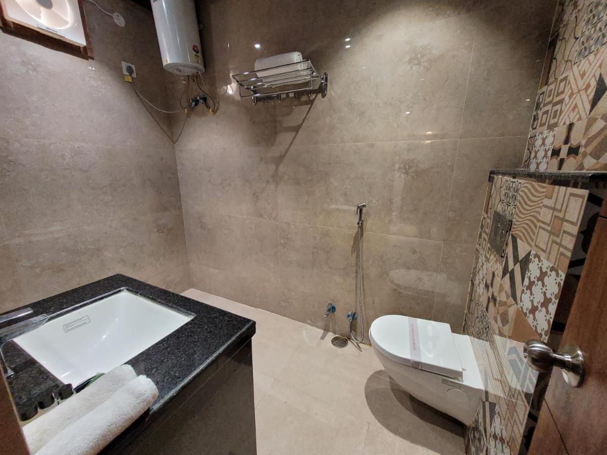 Aura Gold Resort Udaipur Eksteriør bilde