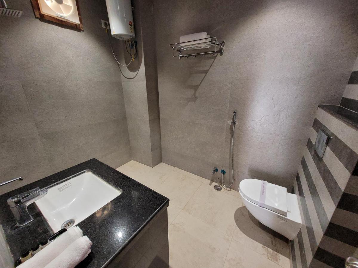 Aura Gold Resort Udaipur Eksteriør bilde