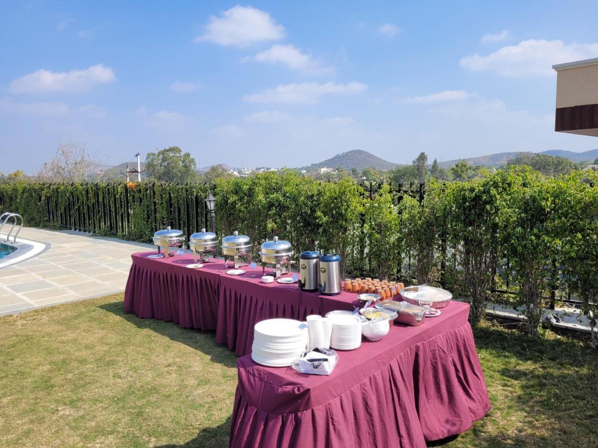 Aura Gold Resort Udaipur Eksteriør bilde